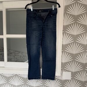 Hollister Women's Straight Leg Jeans in Deep Indigo